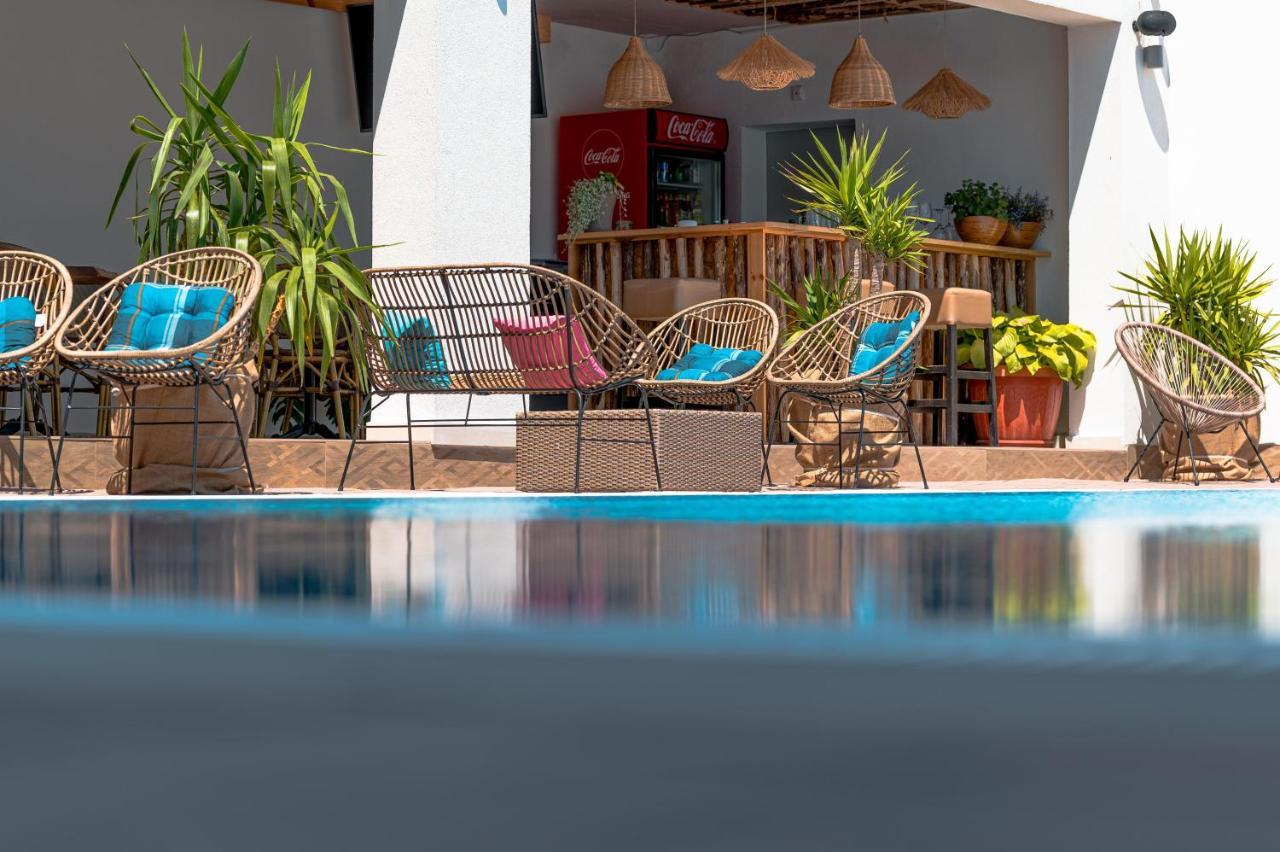Ji Hotel ソゾポル エクステリア 写真